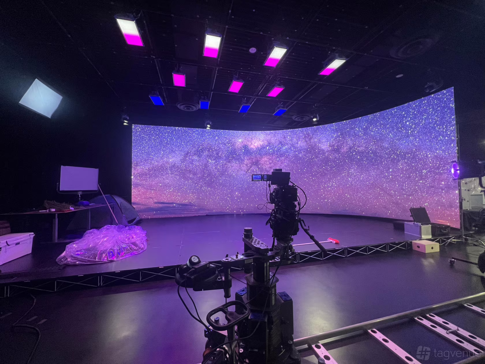 Volume wall virtual production stage 4